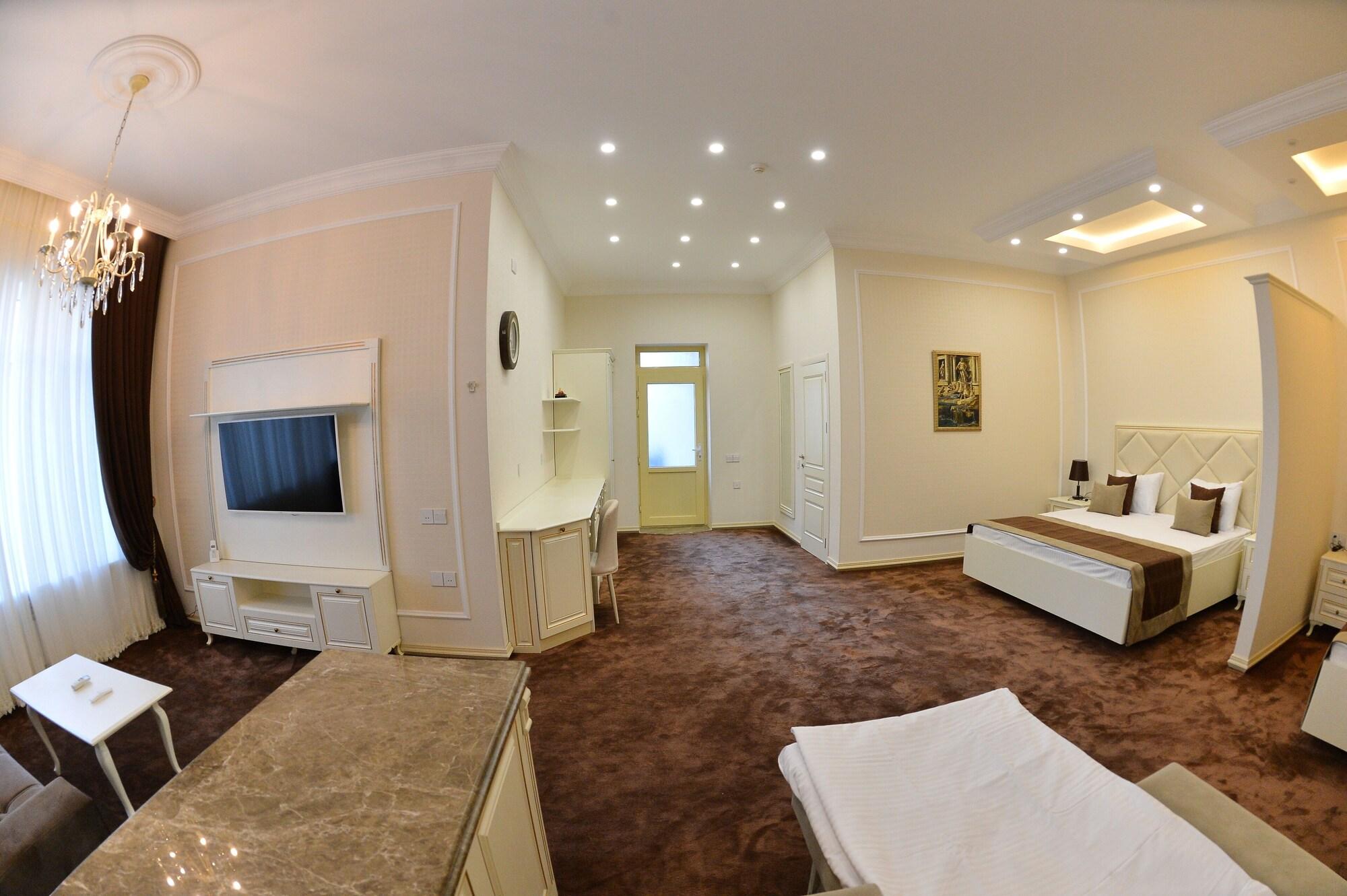 East Legend Hotel Baku Eksteriør billede