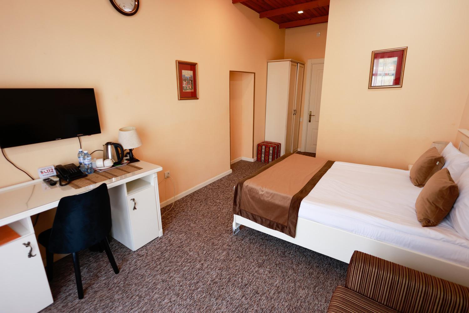 East Legend Hotel Baku Eksteriør billede
