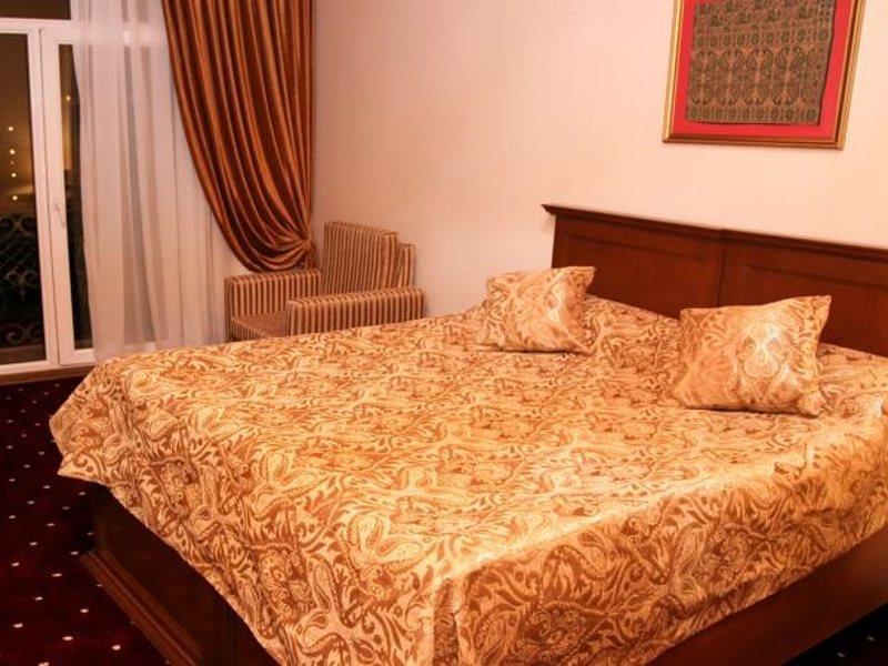 East Legend Hotel Baku Eksteriør billede