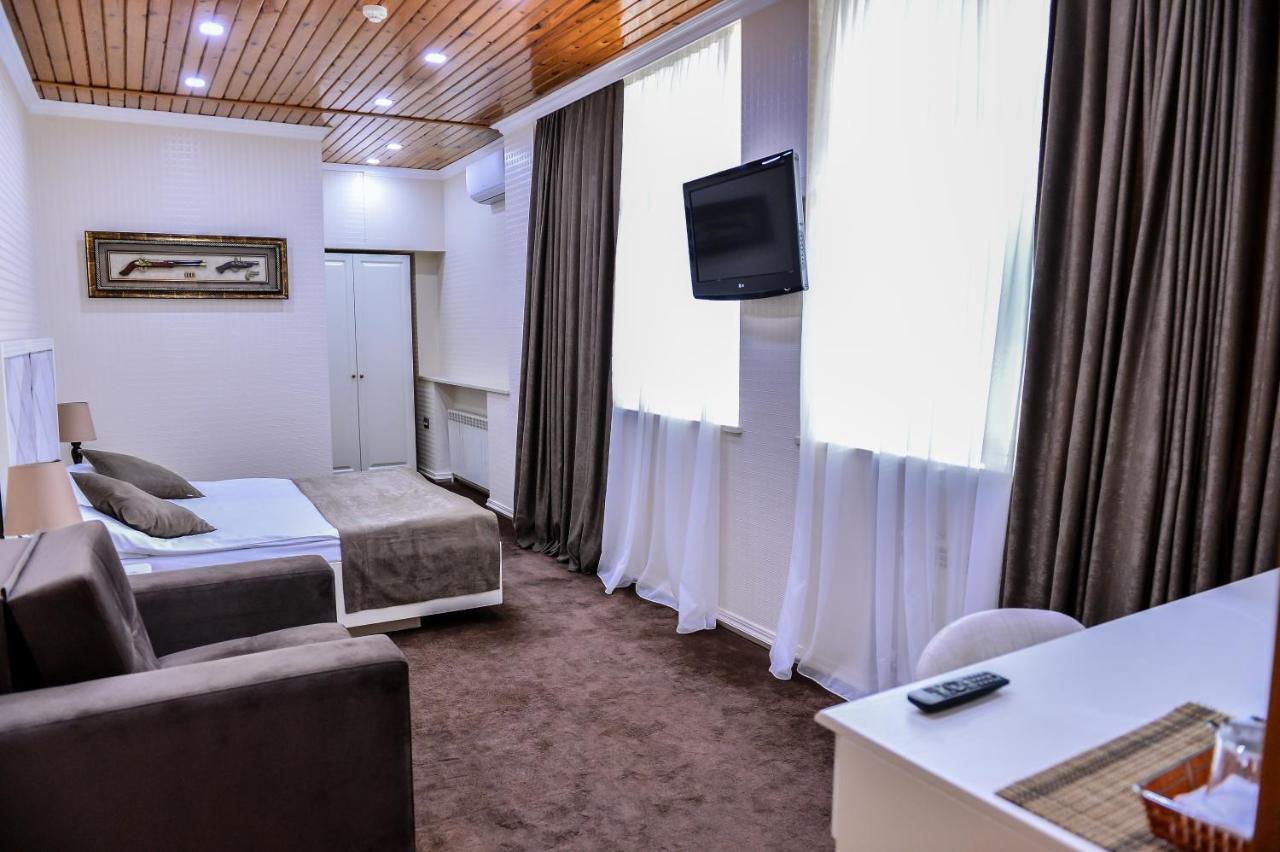 East Legend Hotel Baku Eksteriør billede